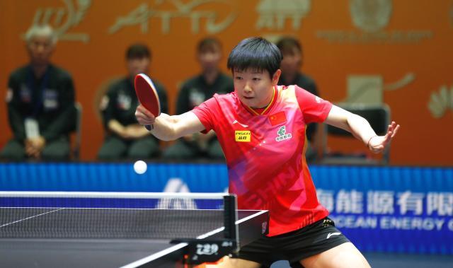 1731375990959080652.jpg (体育)(1)乒乓球——亚锦赛团体:中国女队获得亚军XxjpseC007012_20241010_PEPFN0A001.jpg