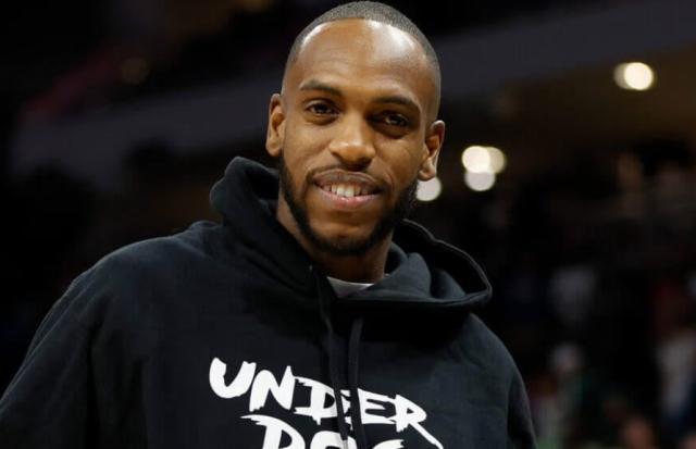 米顿最快周六复出 雄鹿三巨头将迎半年内首次合体